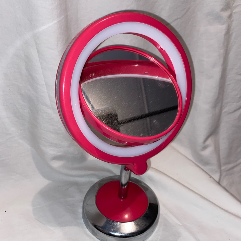 LED double sided mirror
